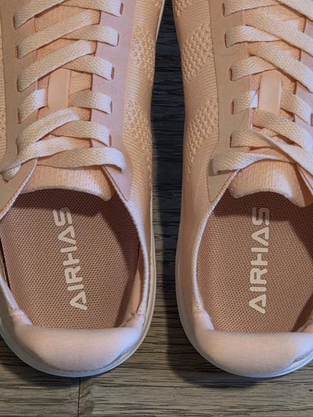 NWOT AIRHAS Wide-Toebox Minimalist Comfort Sneakers - Pink - Size 10.5 WIDE
